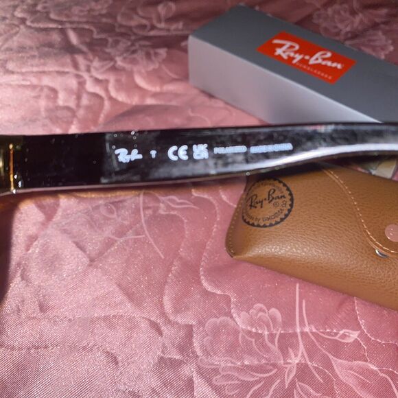 Ray-Ban Unisex Polarized Lightweight Sunglasses, RB4194 Light Havana 53mm - Picture 6 of 12